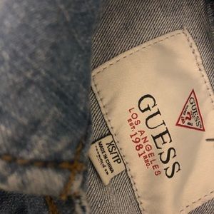 Authentic guess light jean jacket :)